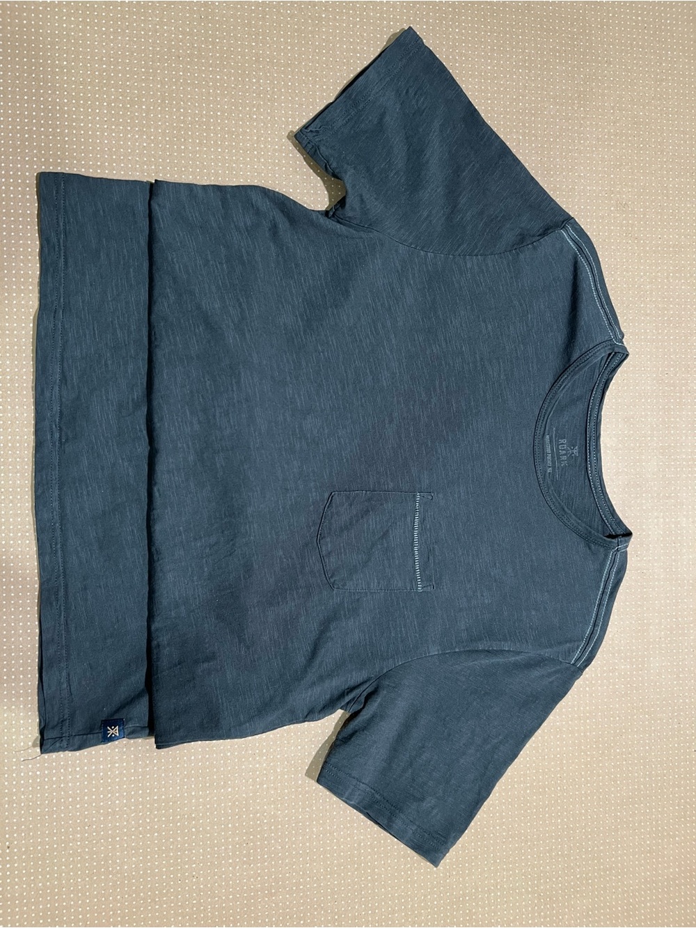 Roark Men's Classic Crew Neck Organic Cotton Dark Gray Pocket T-Shirt (M) - Picture 7 of 12